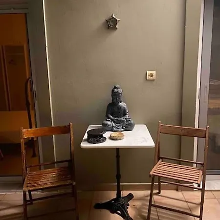 Ilisia Neapoli 1 Неаполис