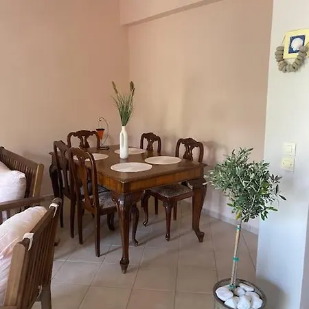 Ilisia Neapoli 1 Неаполис