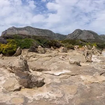 アパート Ilisia Neapoli 1